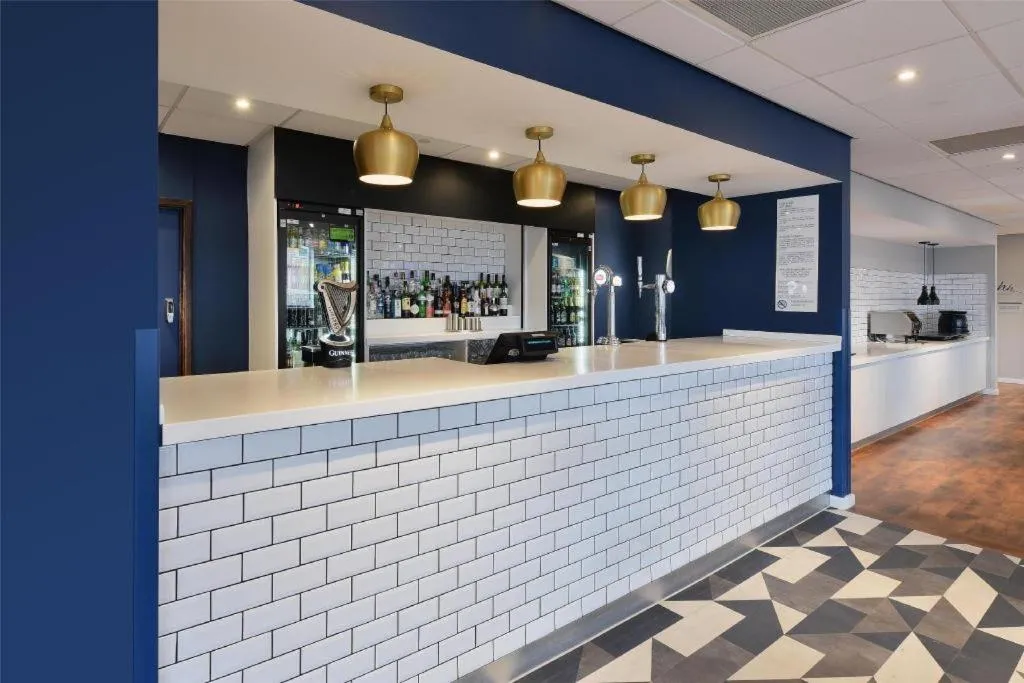 Travelodge Woking Central