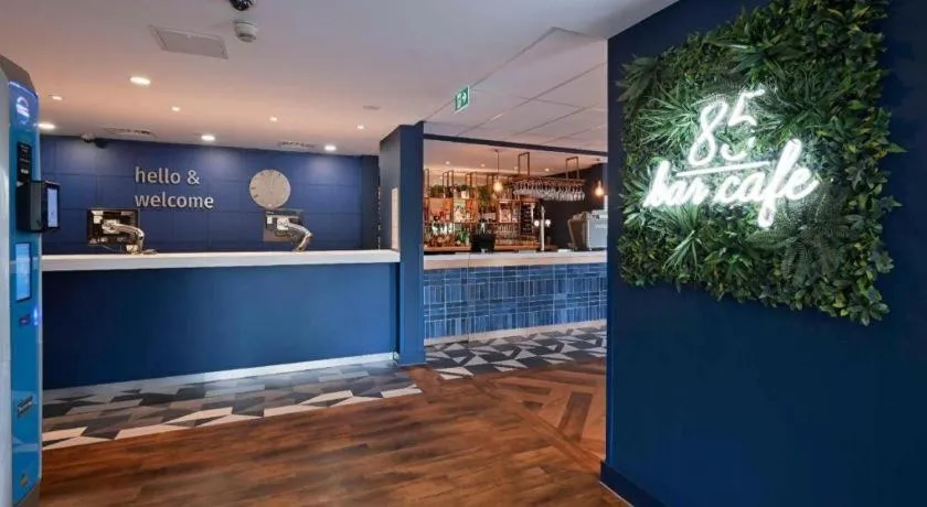 Travelodge Bracknell Central