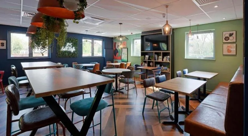 Travelodge Bracknell Central