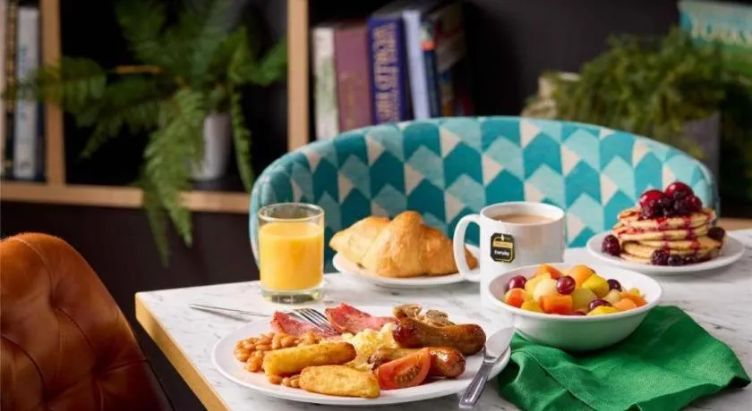 Travelodge Bracknell Central