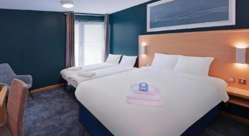 Bed in Travelodge Plymouth