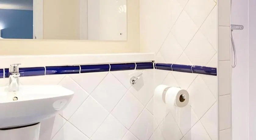 Travelodge Birmingham Sheldon