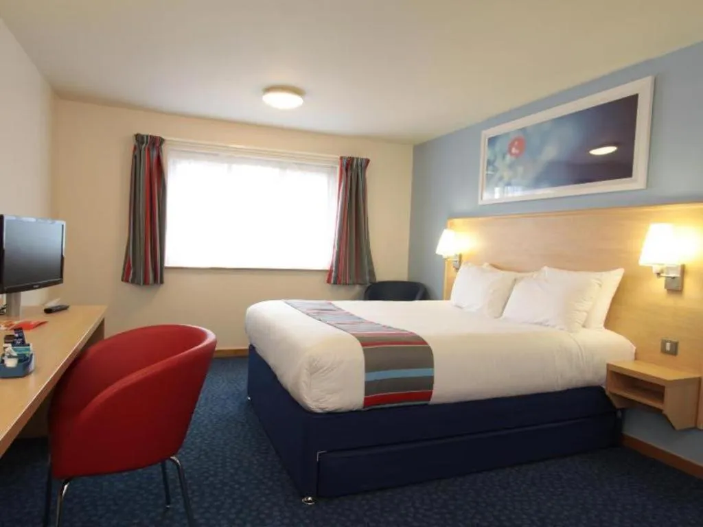 Bed in Travelodge Leatherhead