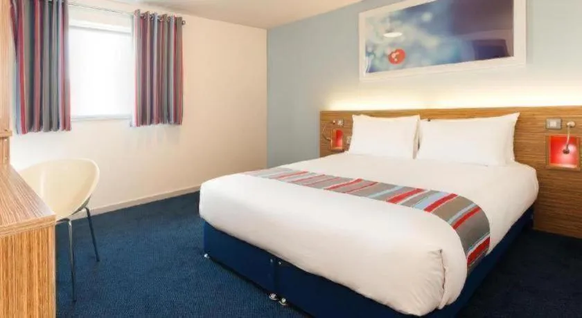 Bed in Travelodge Maidstone Central