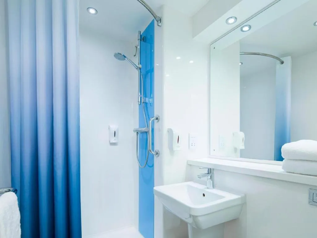 Travelodge Harrogate West Park