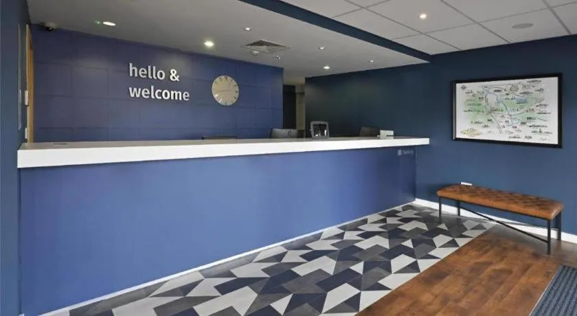 Travelodge Sunbury M3