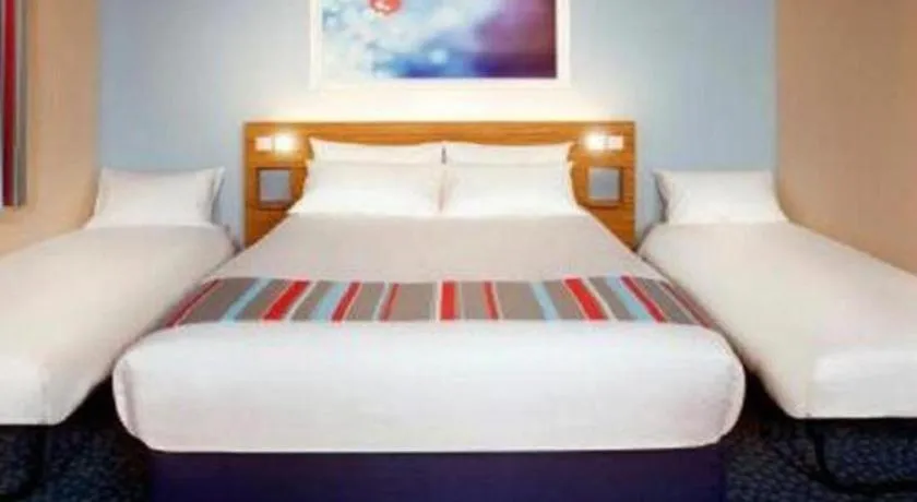 Bed in Travelodge Eastleigh Central