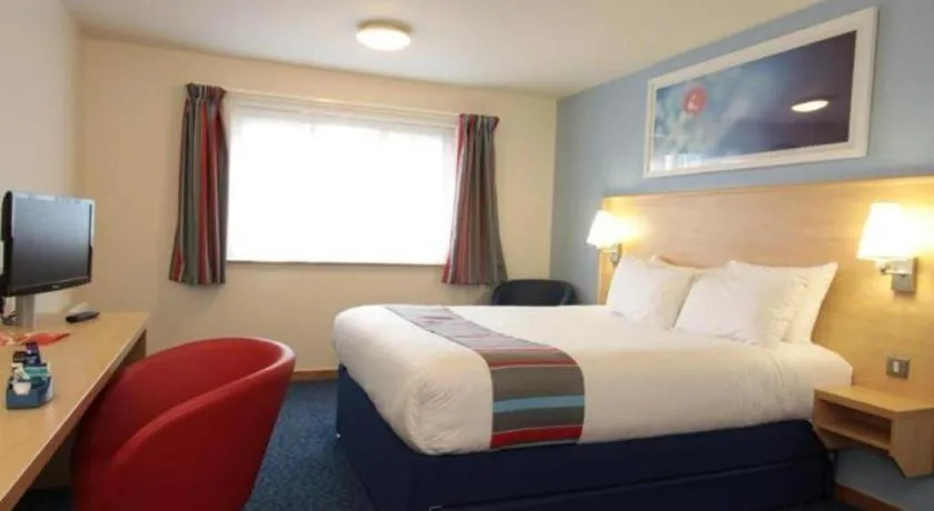 Bed in Travelodge Preston Central
