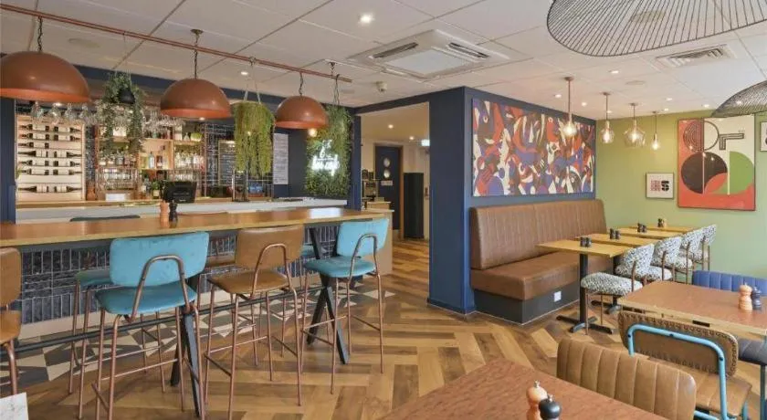 Travelodge Caterham Whyteleafe