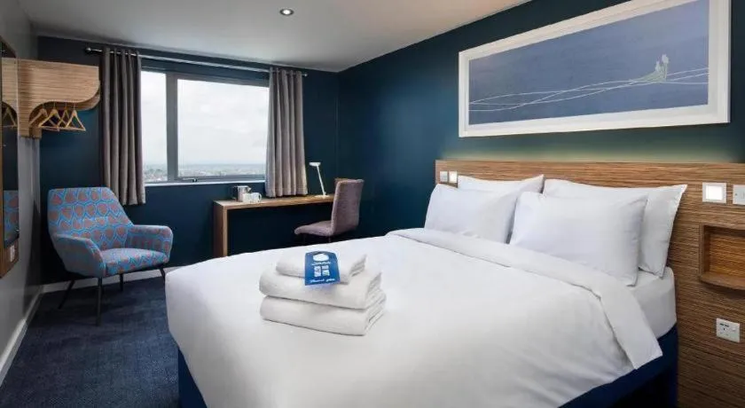 Bed in Travelodge Chertsey