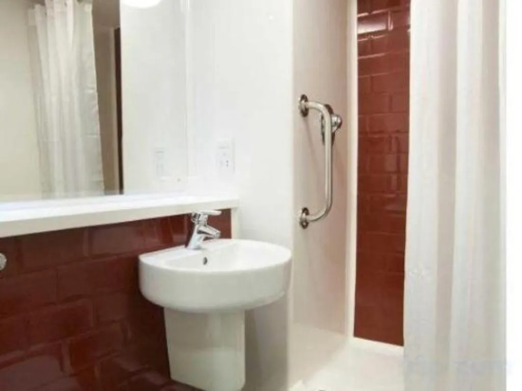 Travelodge Paignton Seafront