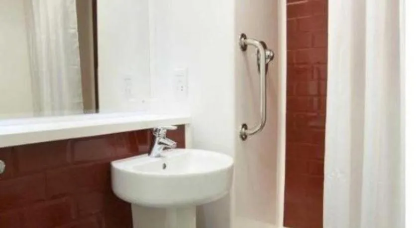 Travelodge Paignton Seafront