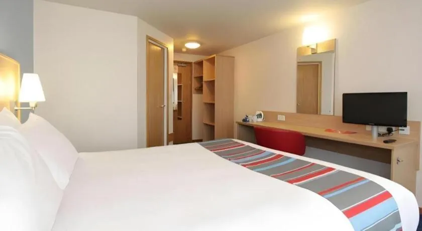 Bed in Travelodge Kettering