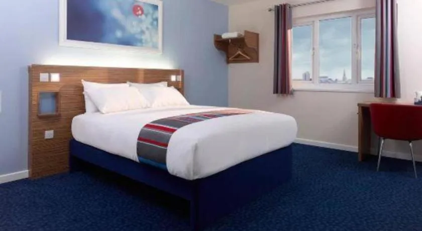 Bed in Travelodge Weston-super-Mare