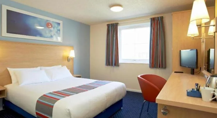 Bed in Travelodge Great Yarmouth Acle