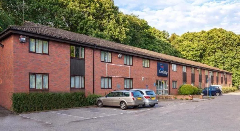 Travelodge Medway M2
