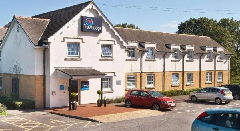 Travelodge Cardiff Airport