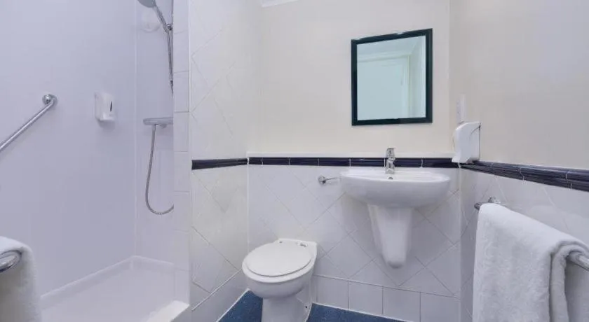 Travelodge Cardiff Airport