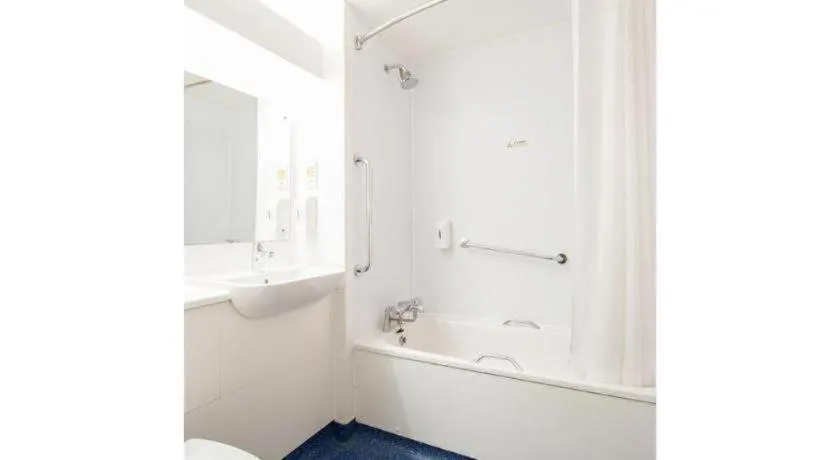 Travelodge Stafford M6