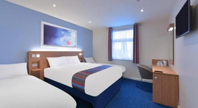 Bed in Travelodge Bodmin Roche