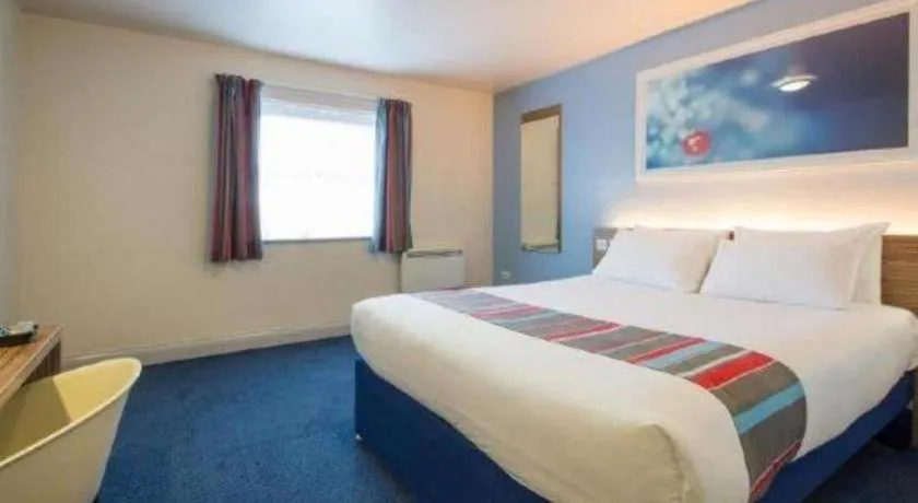 Bed in Travelodge Bodmin Roche
