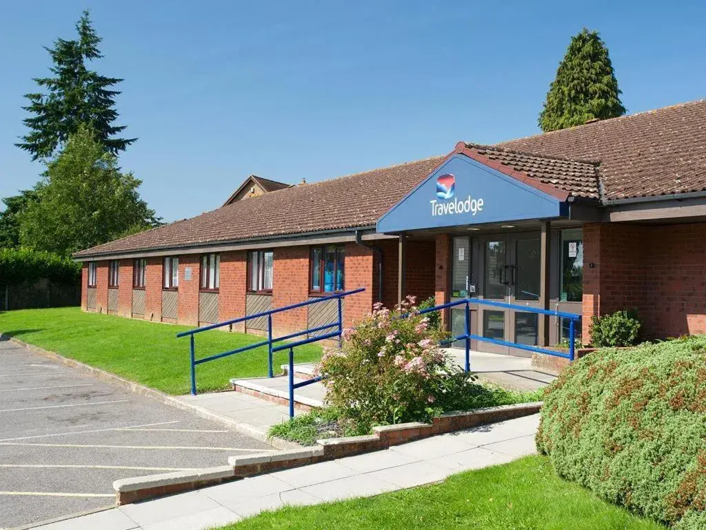 Travelodge Alton Four Marks Travelodge Alton Four Marks
