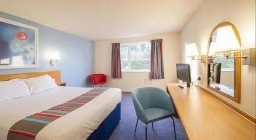 Bed in Travelodge Bristol Severn View M48