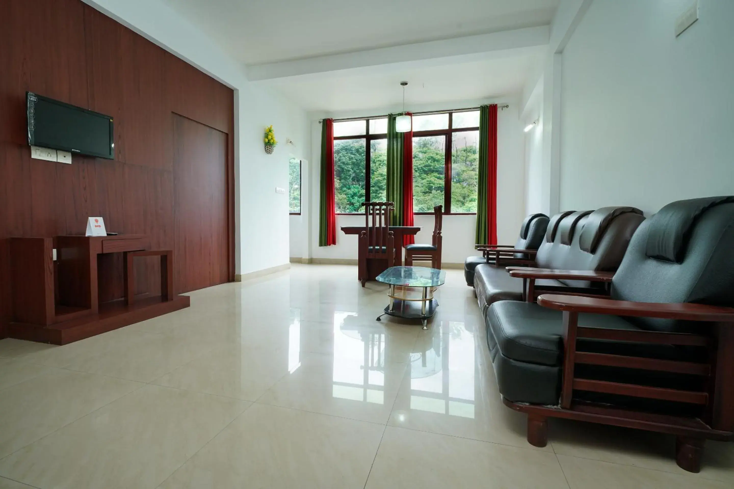 Facade/entrance in Hotel O Greenland Facade/entrance in Hotel O Greenland