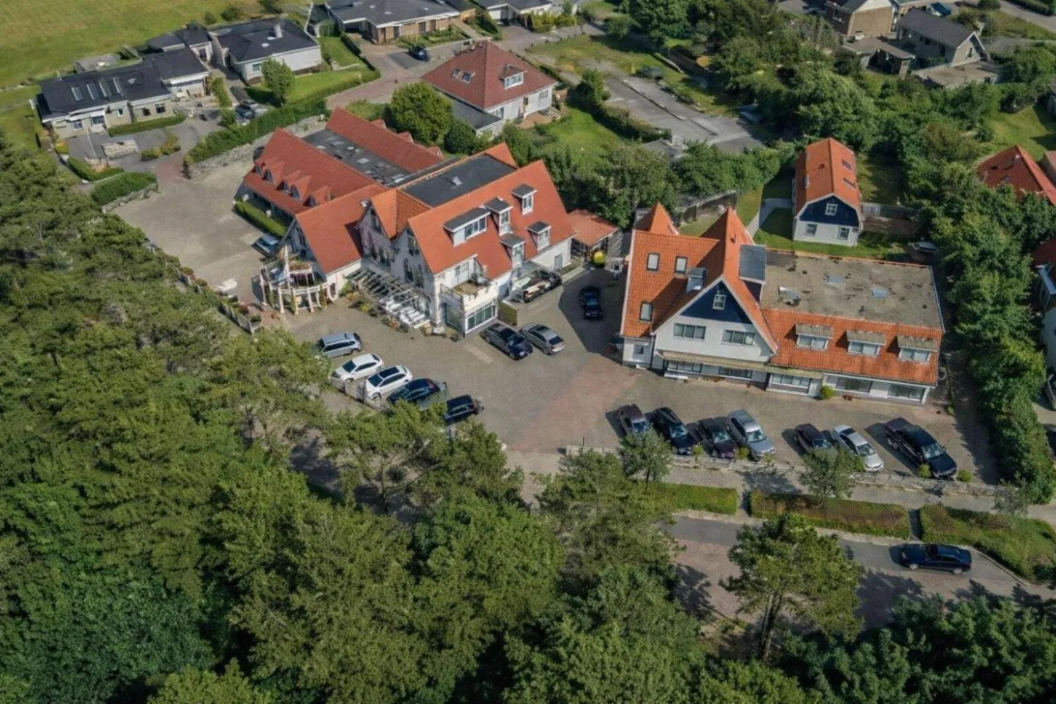 Property building in Hotel het Uilenbos