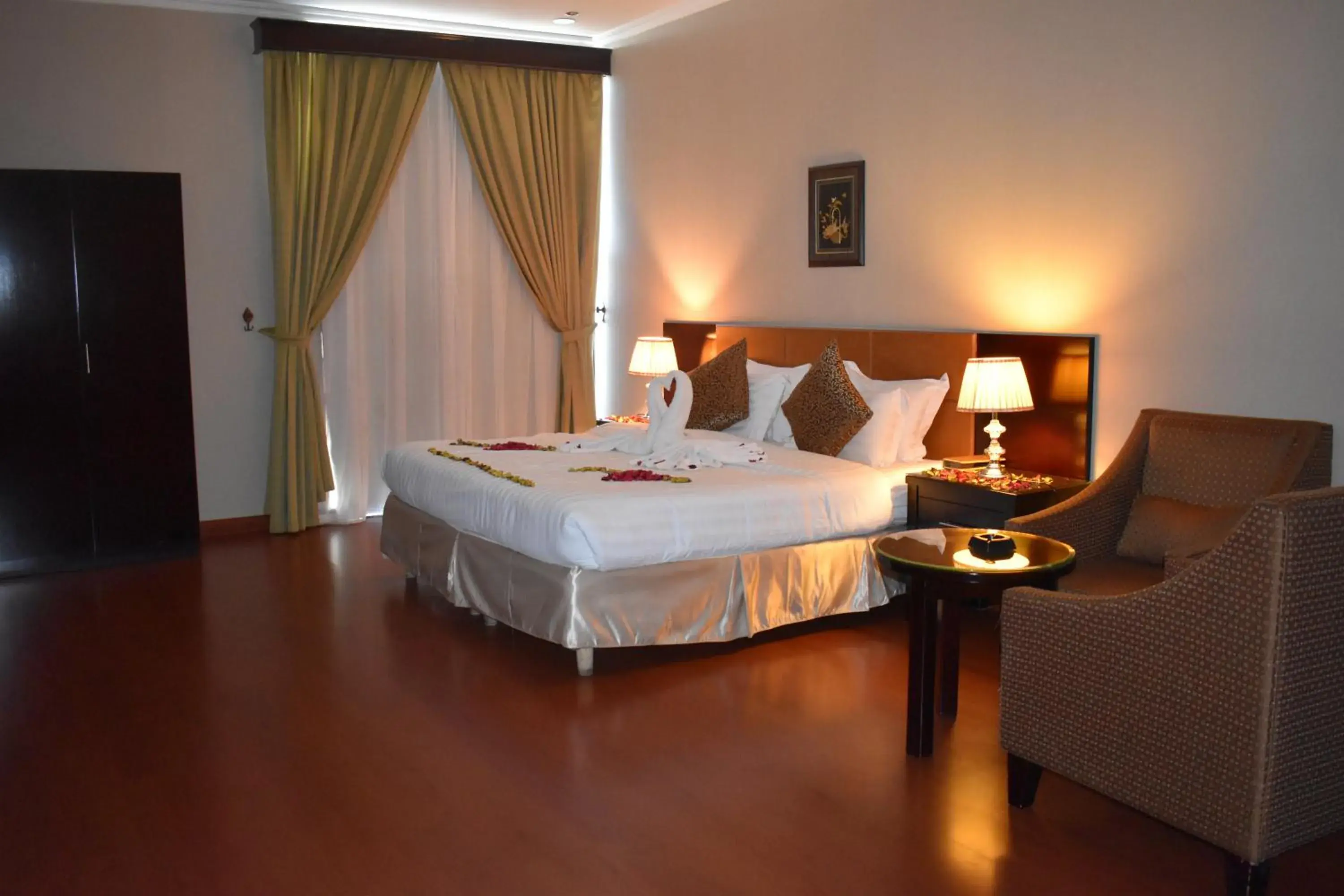 Bed in One to One Bed in One to One