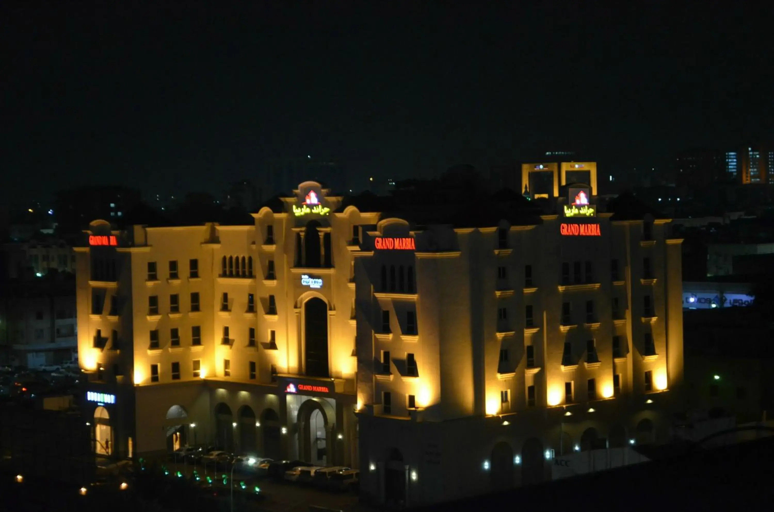 Property building in One to One Property building in One to One