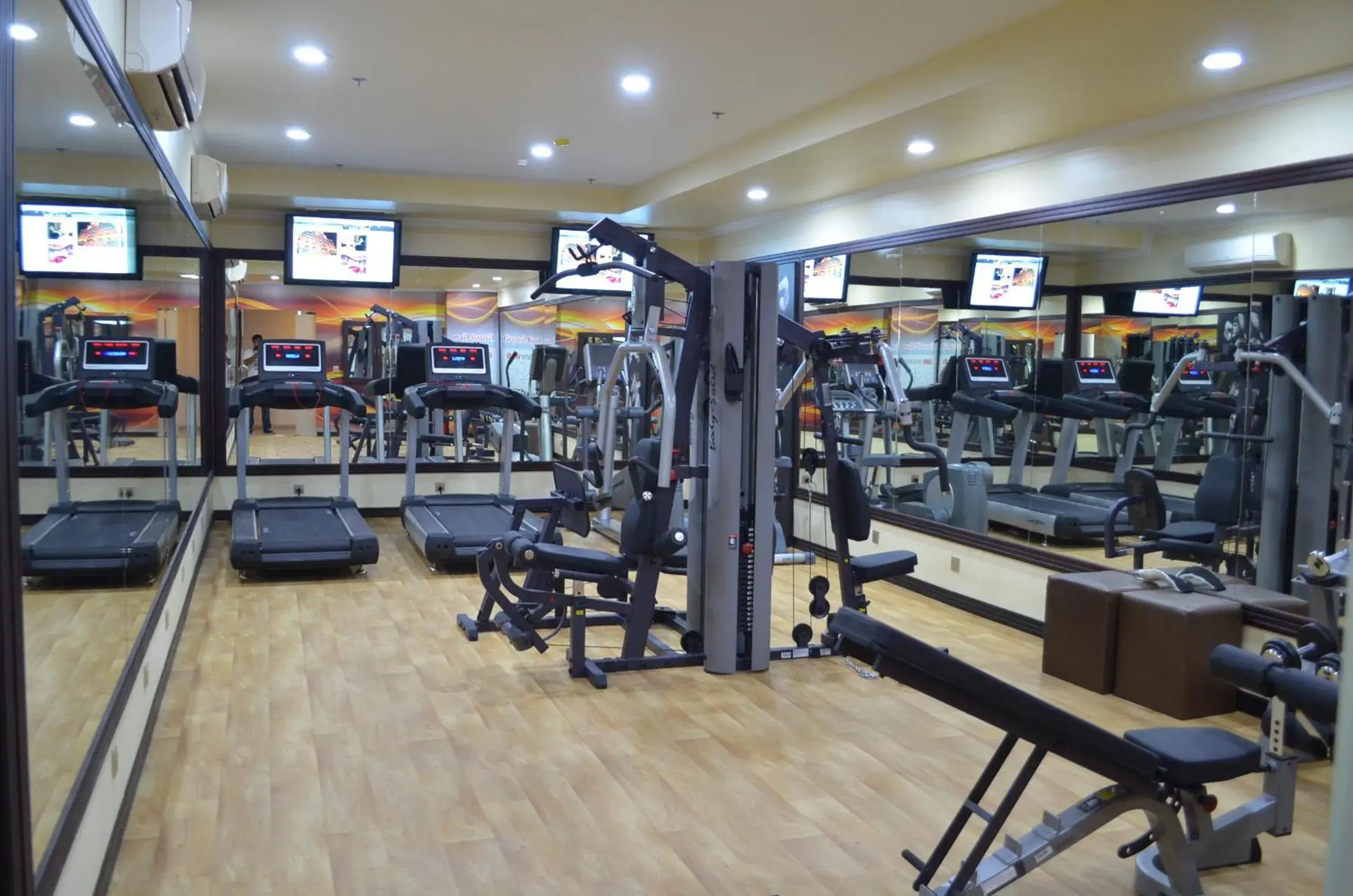 Fitness centre/facilities in One to One Fitness centre/facilities in One to One
