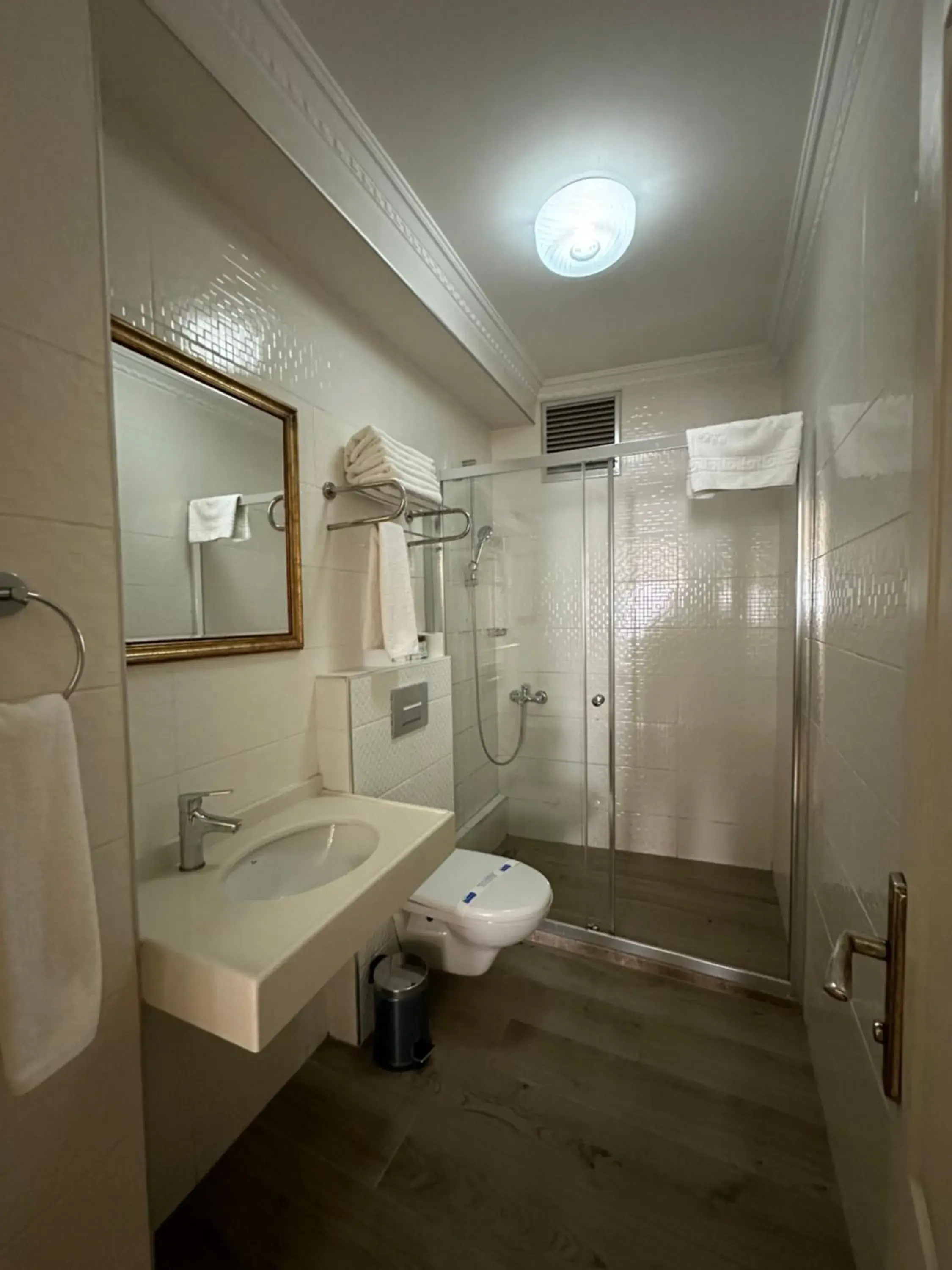 Deluxe Quadruple Room - Annex in Kupeli Hotel Deluxe Quadruple Room - Annex in Kupeli Hotel