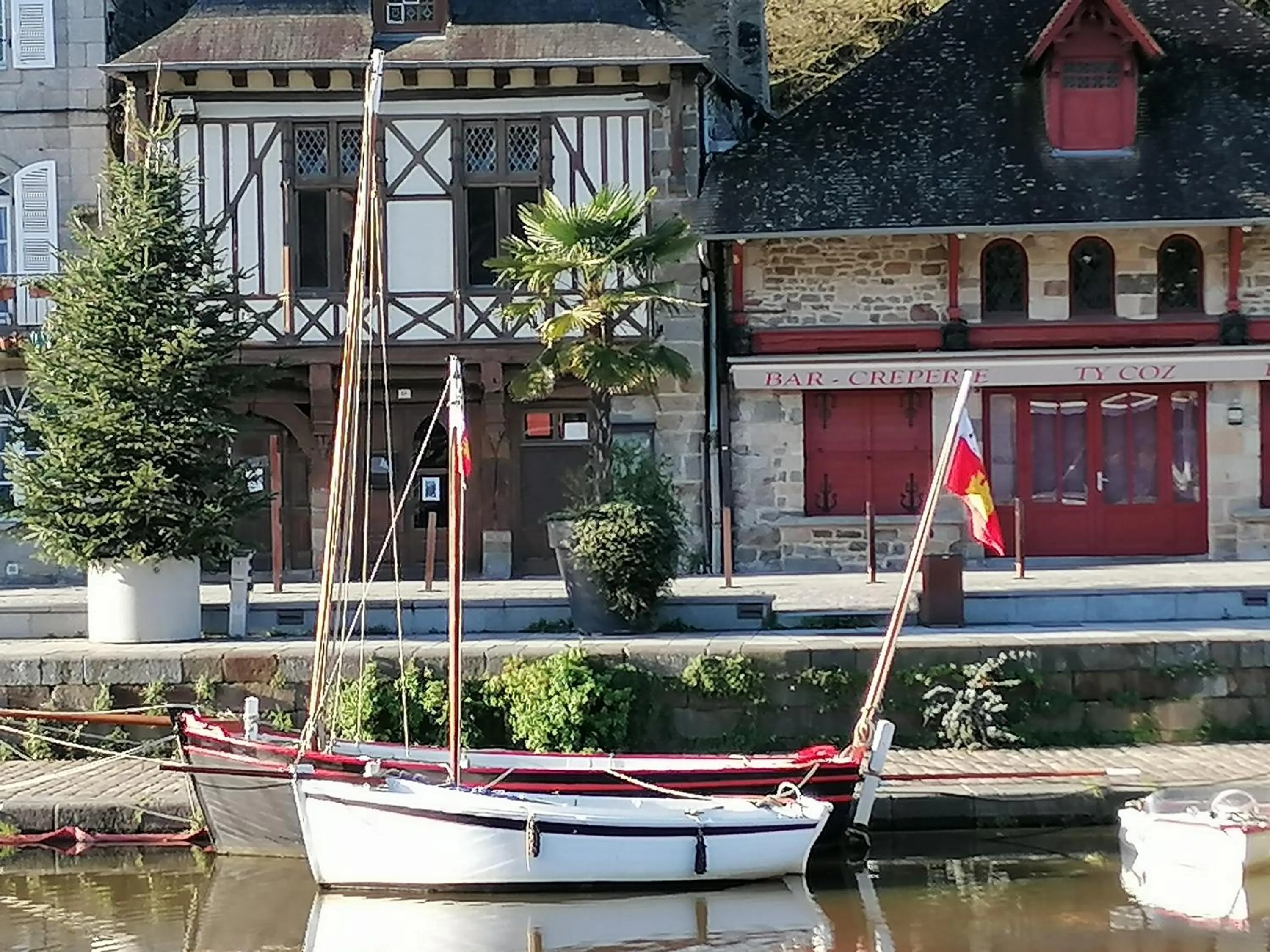 River view in La Tocade Del Arte - Dinan