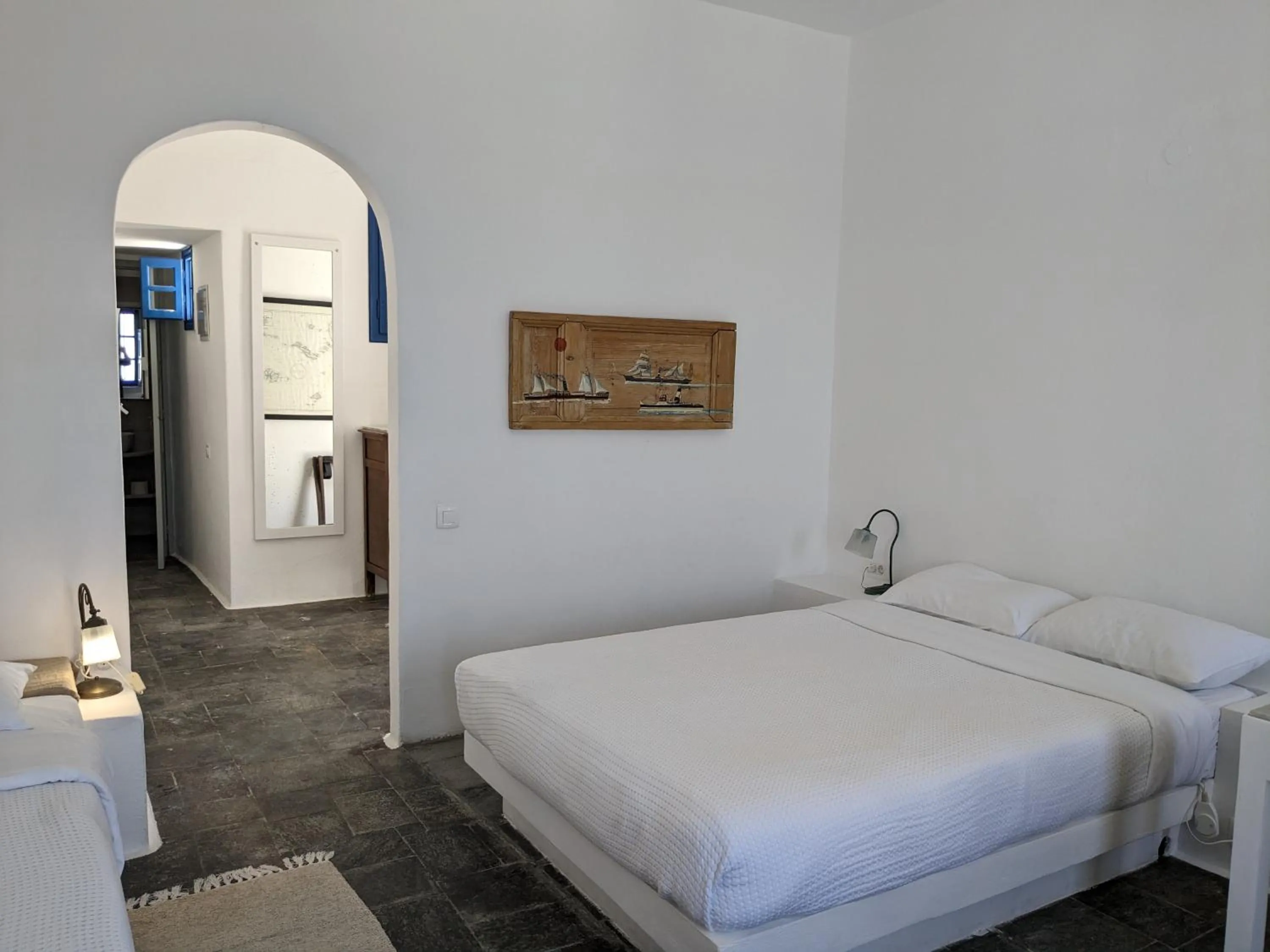 Bedroom in Heliotopos