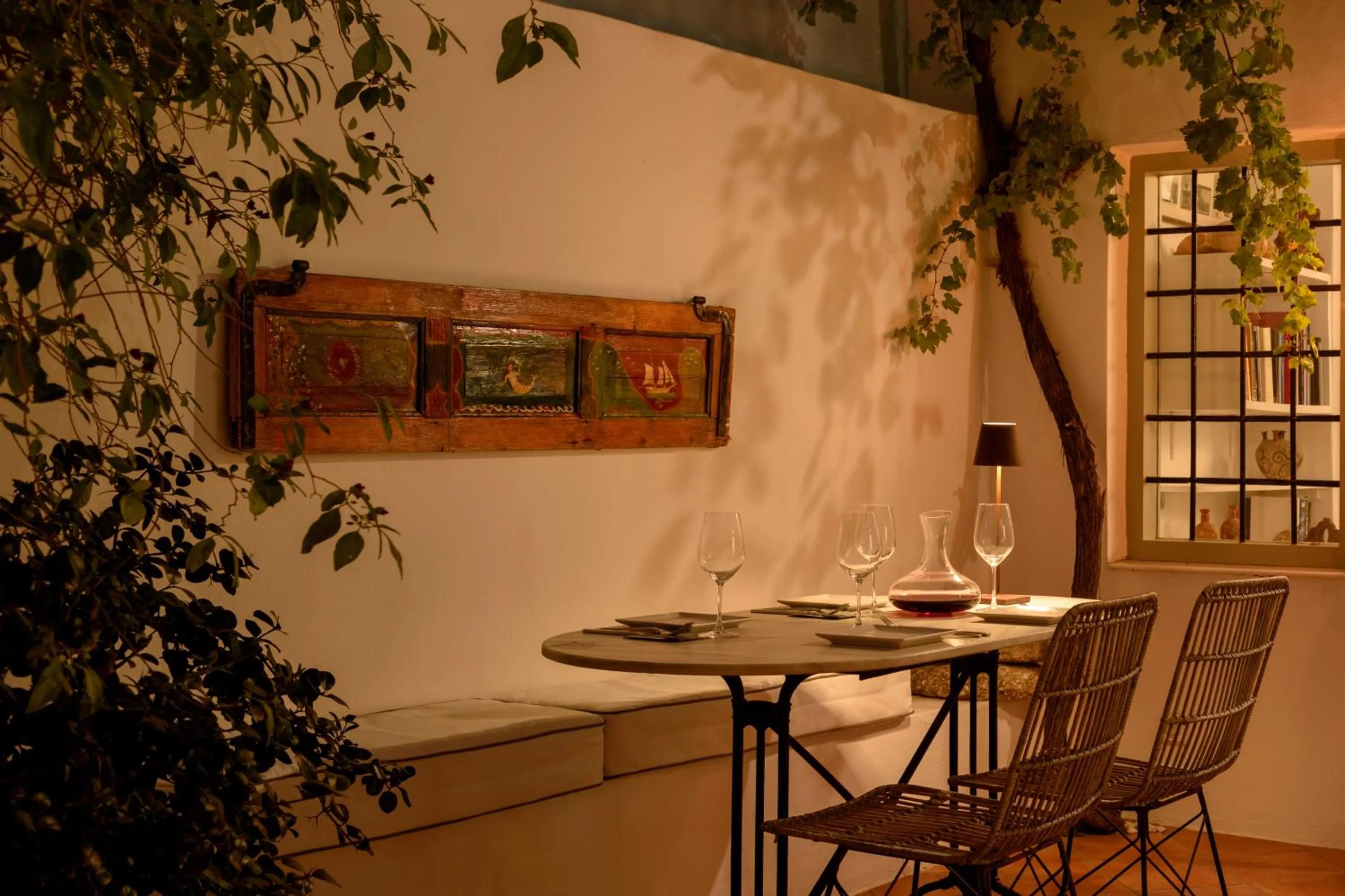 Restaurant/places to eat in Heliotopos