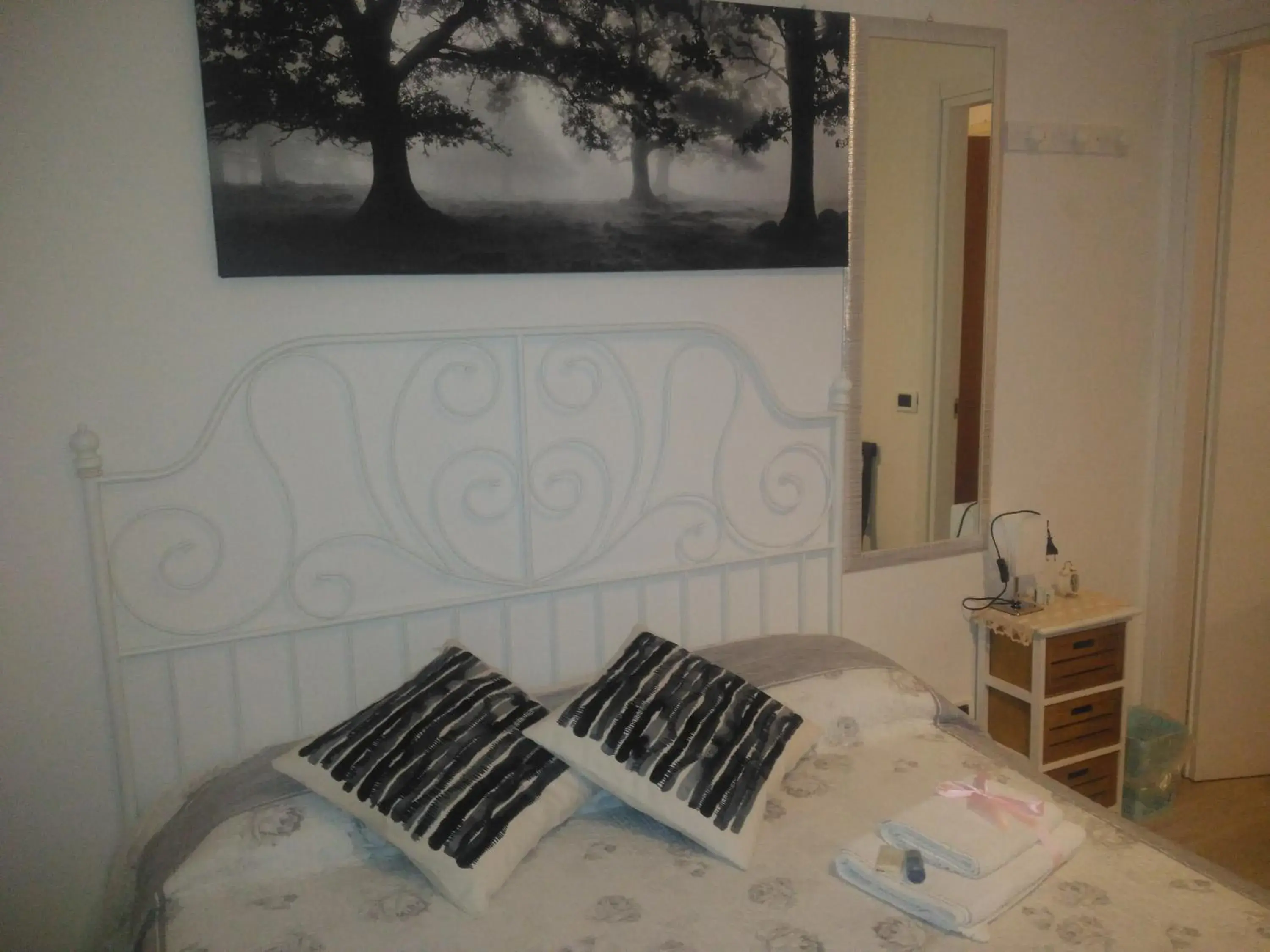 Triple Room with Private Bathroom in B&B San Vitale Triple Room with Private Bathroom in B&B San Vitale