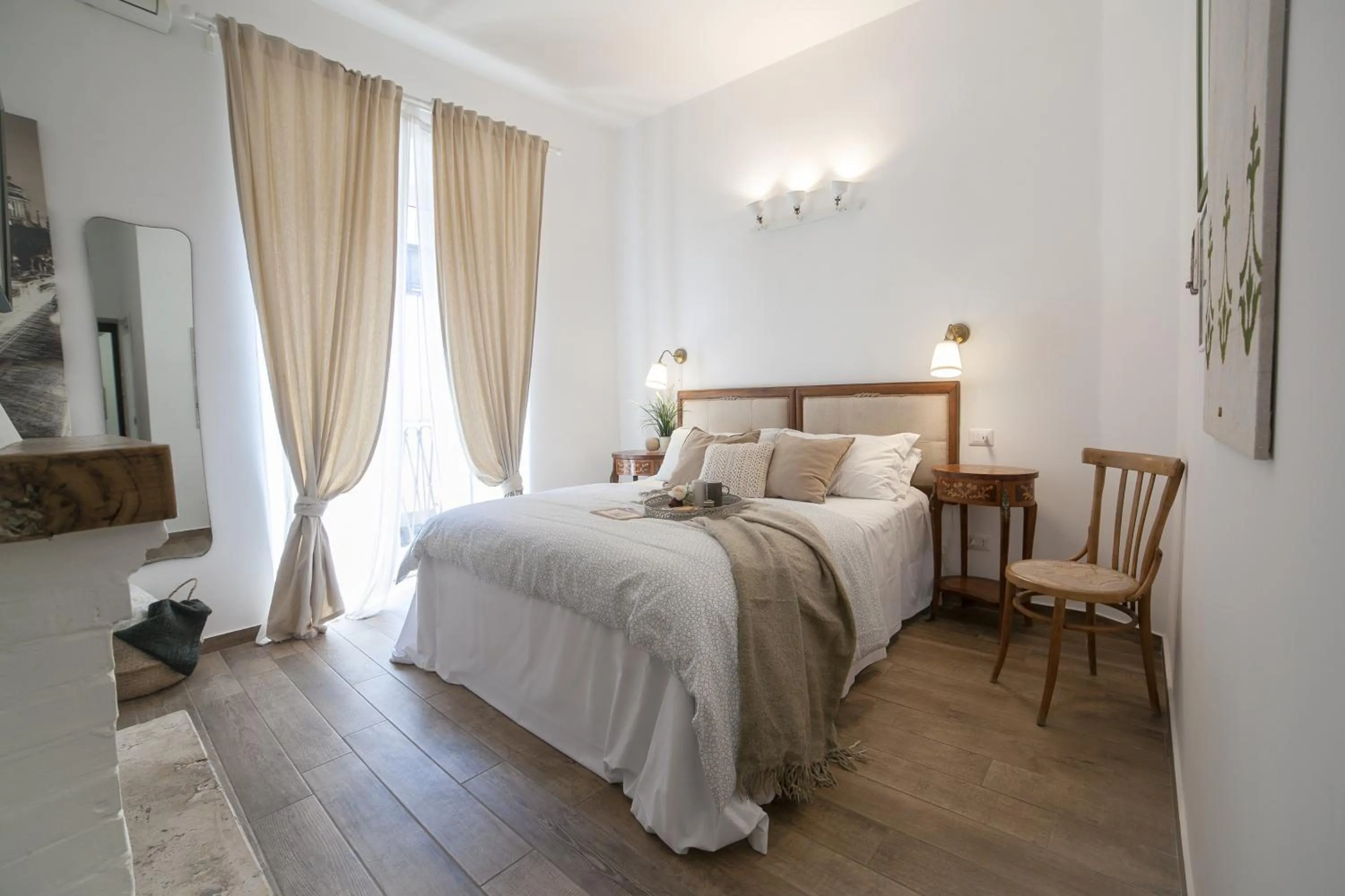 Photo of the whole room, Bed in Maison Coquette