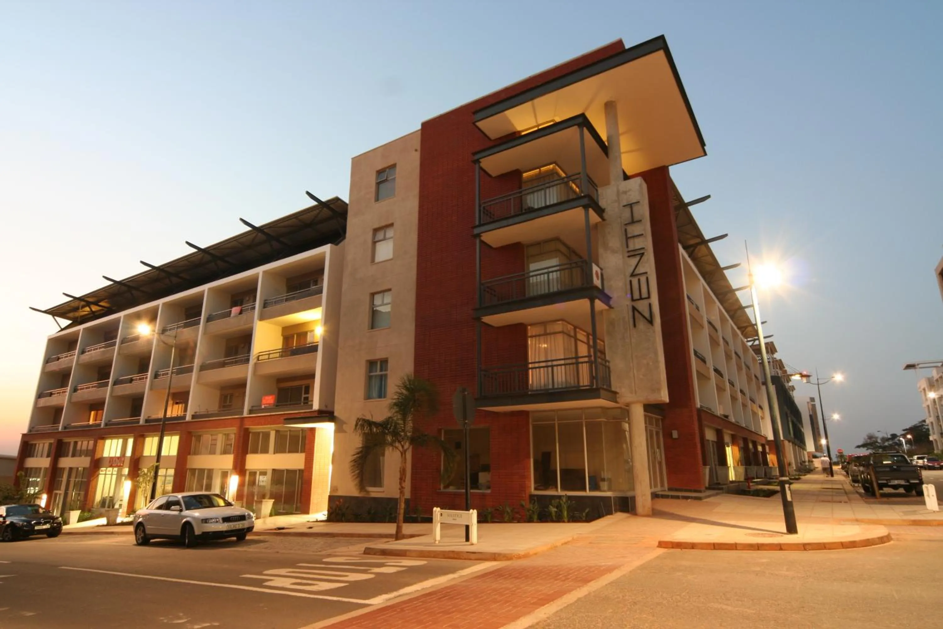 La Loggia Gateway Apartments