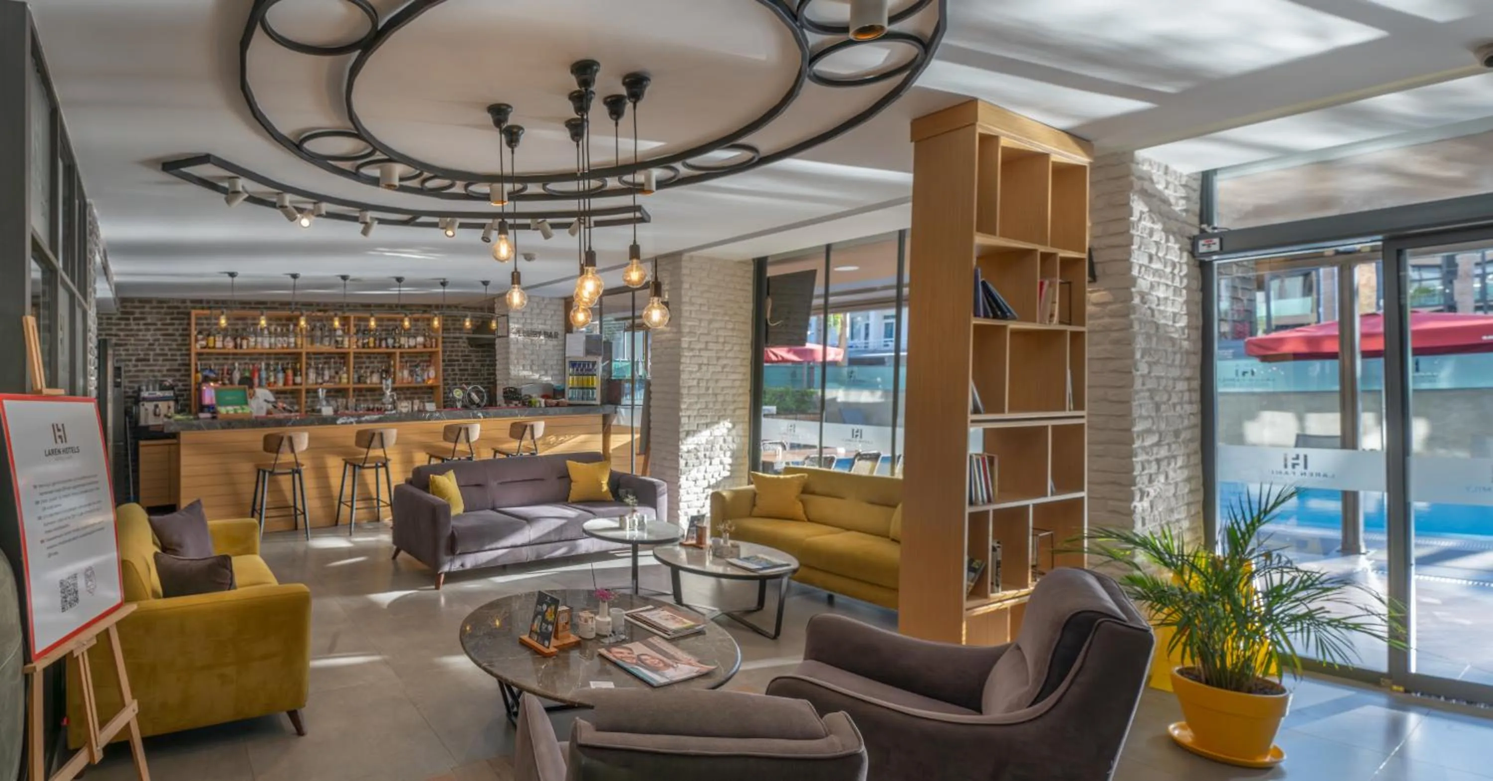 Lounge or bar in Laren Family Hotel & Spa - Boutique Class