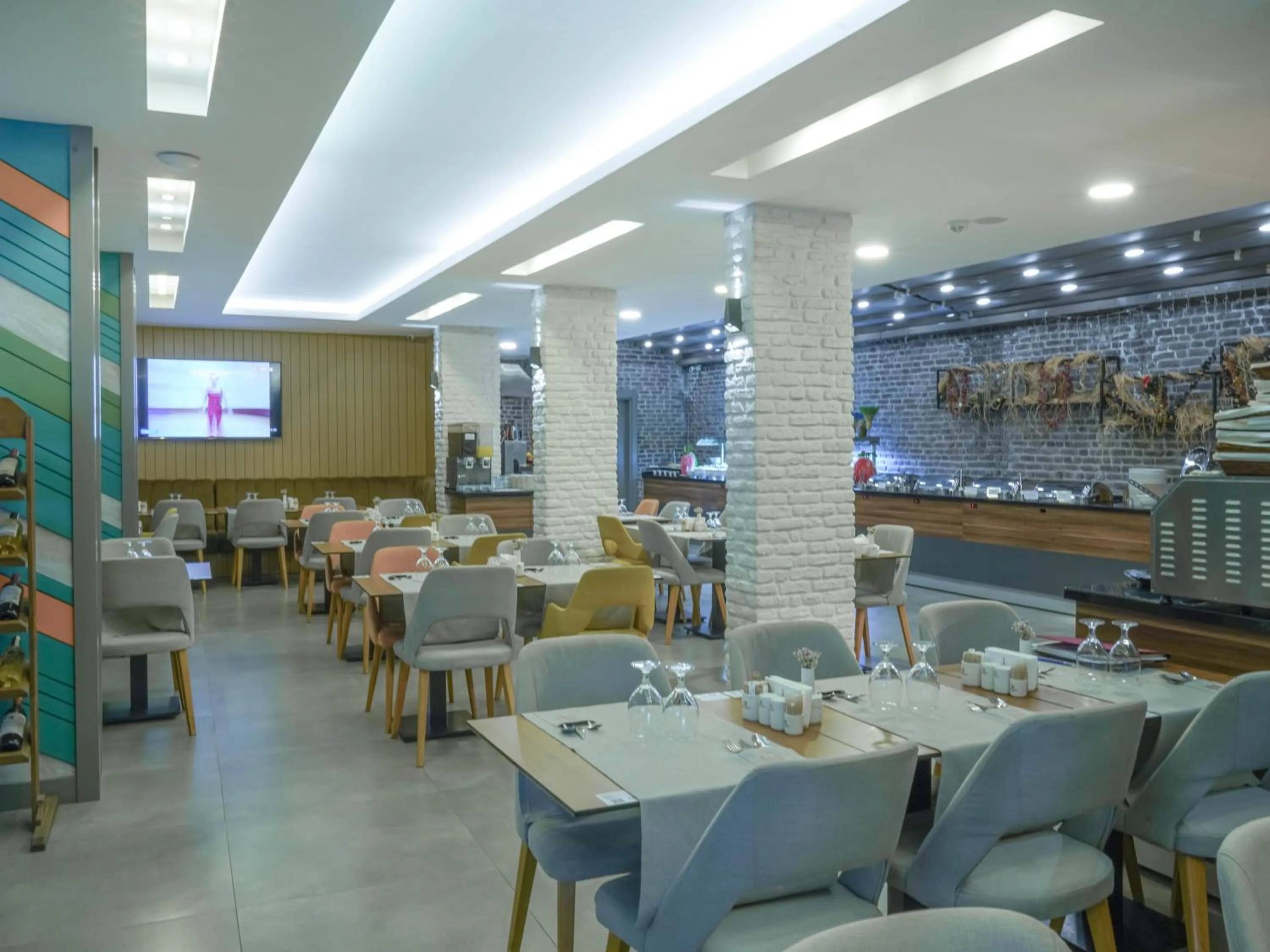 Restaurant/places to eat in Laren Family Hotel & Spa - Boutique Class