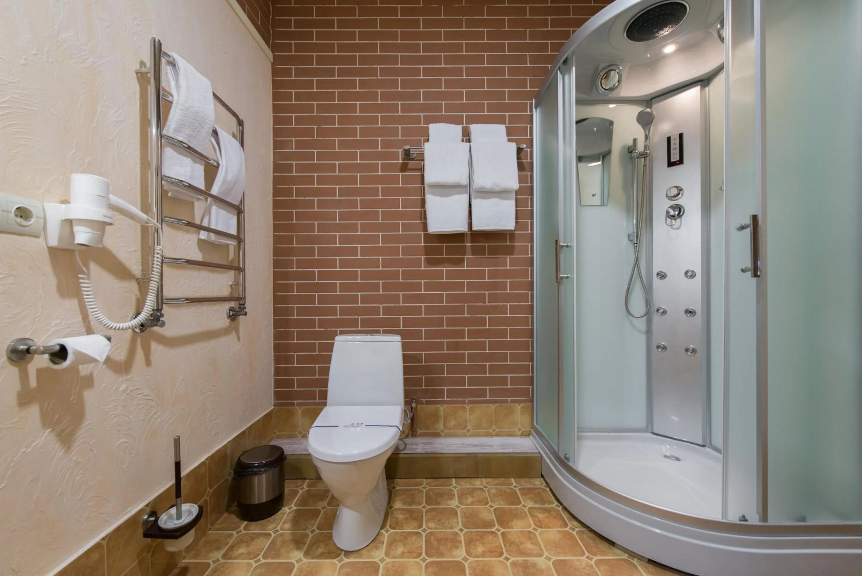 Shower in Green Villa