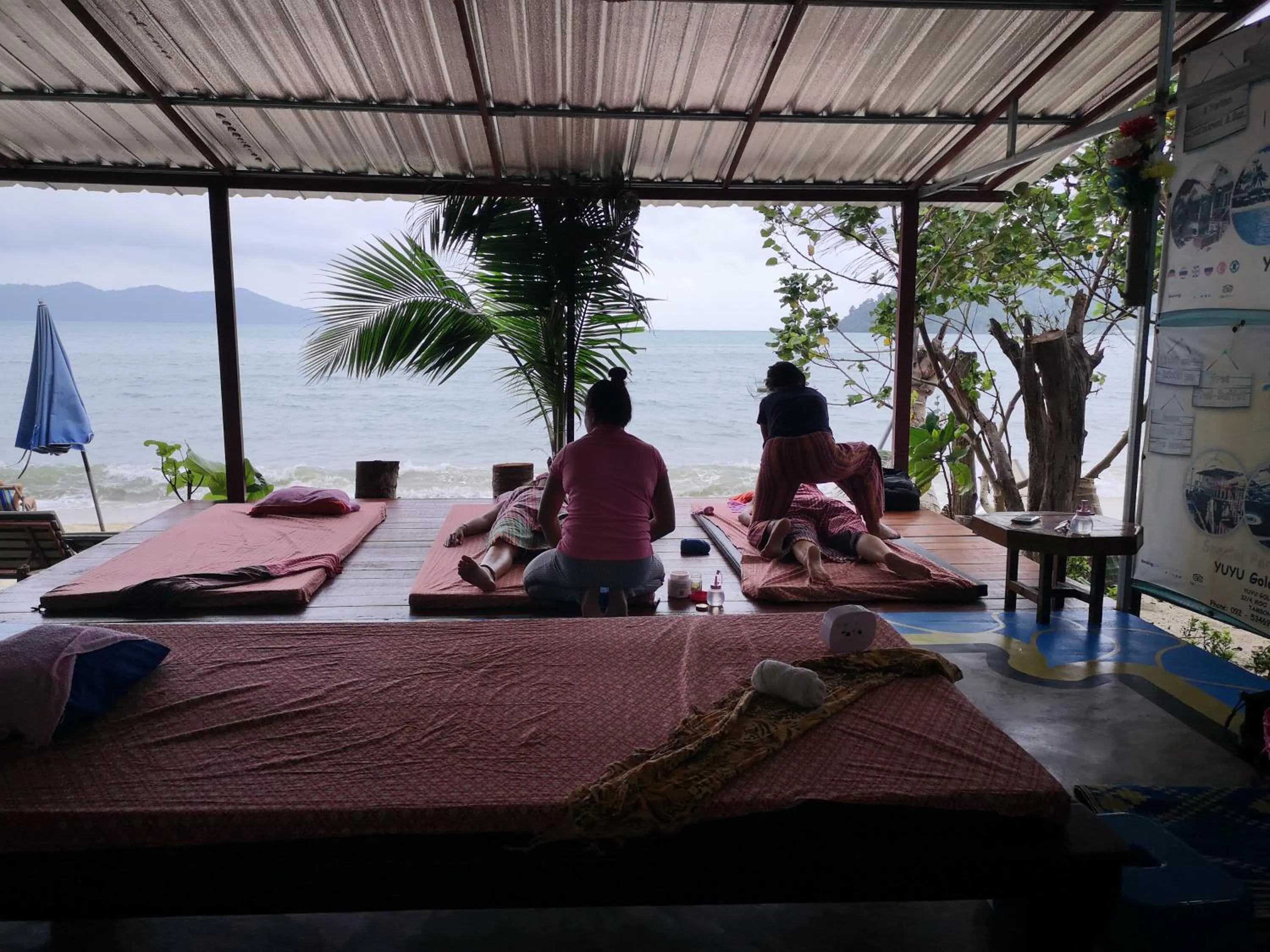 Massage, Bed in Yuyu Golden Beach
