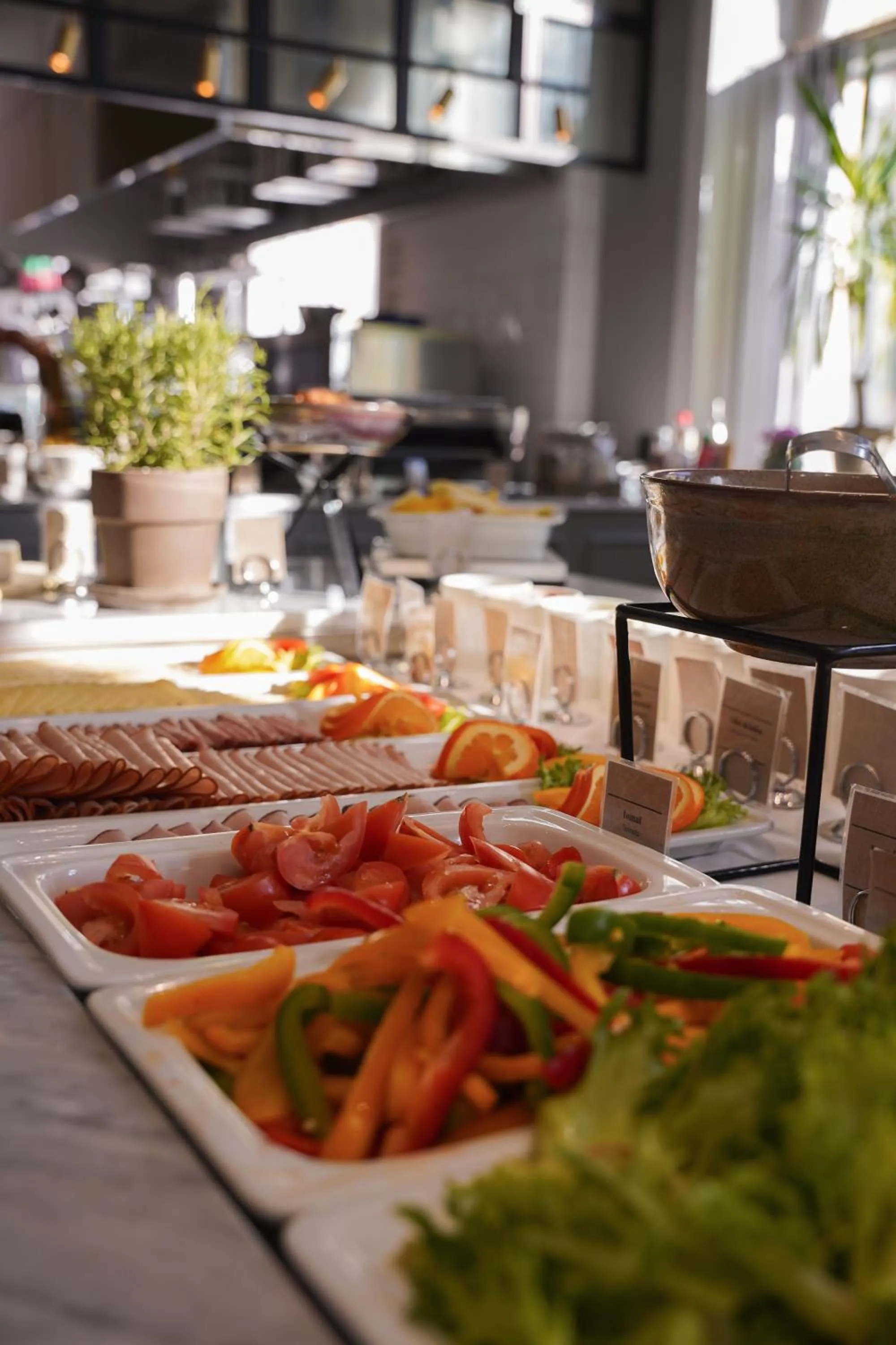 Buffet breakfast in Home Hotel Borgen