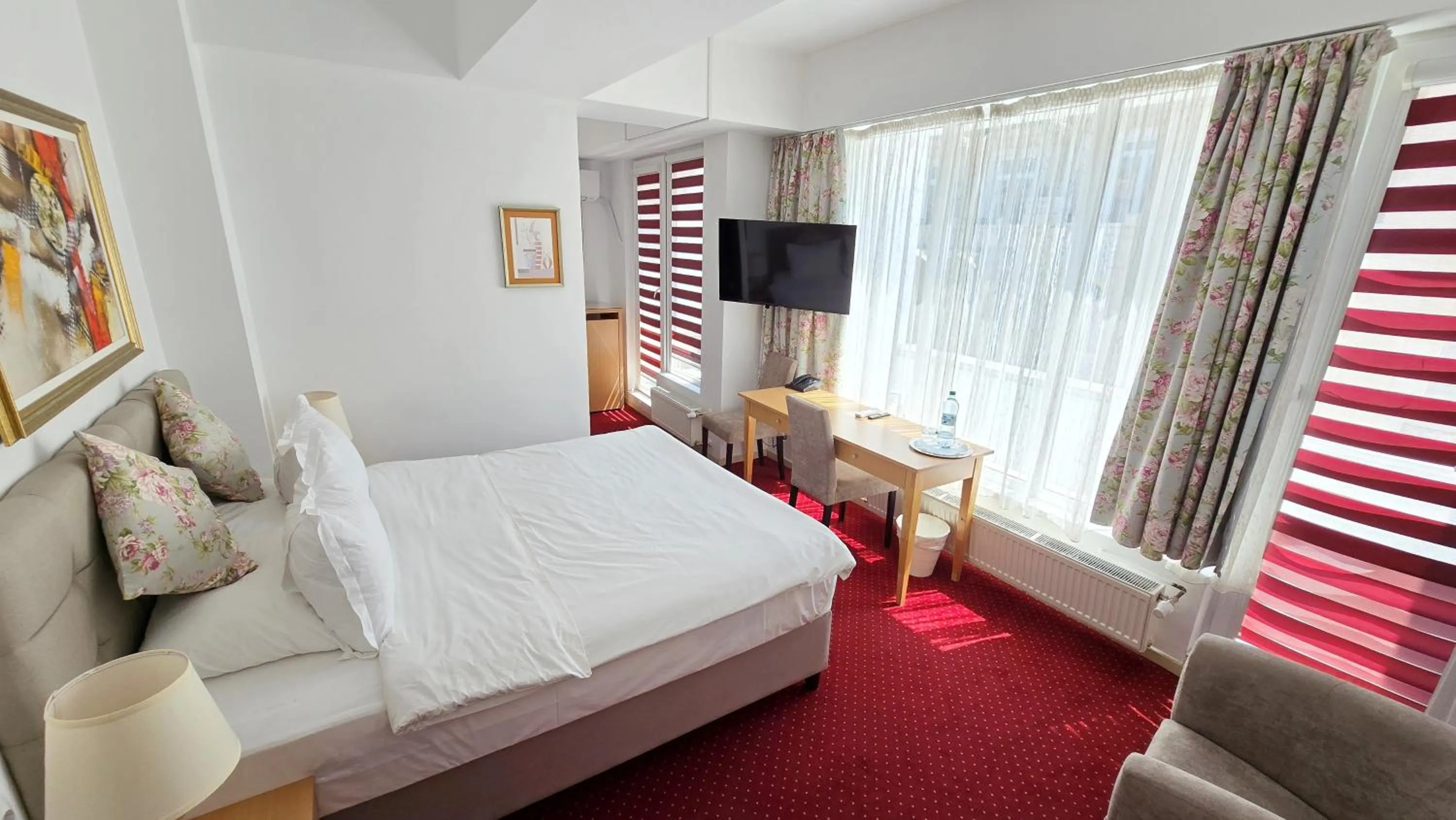 Bed in Bucur Accommodation