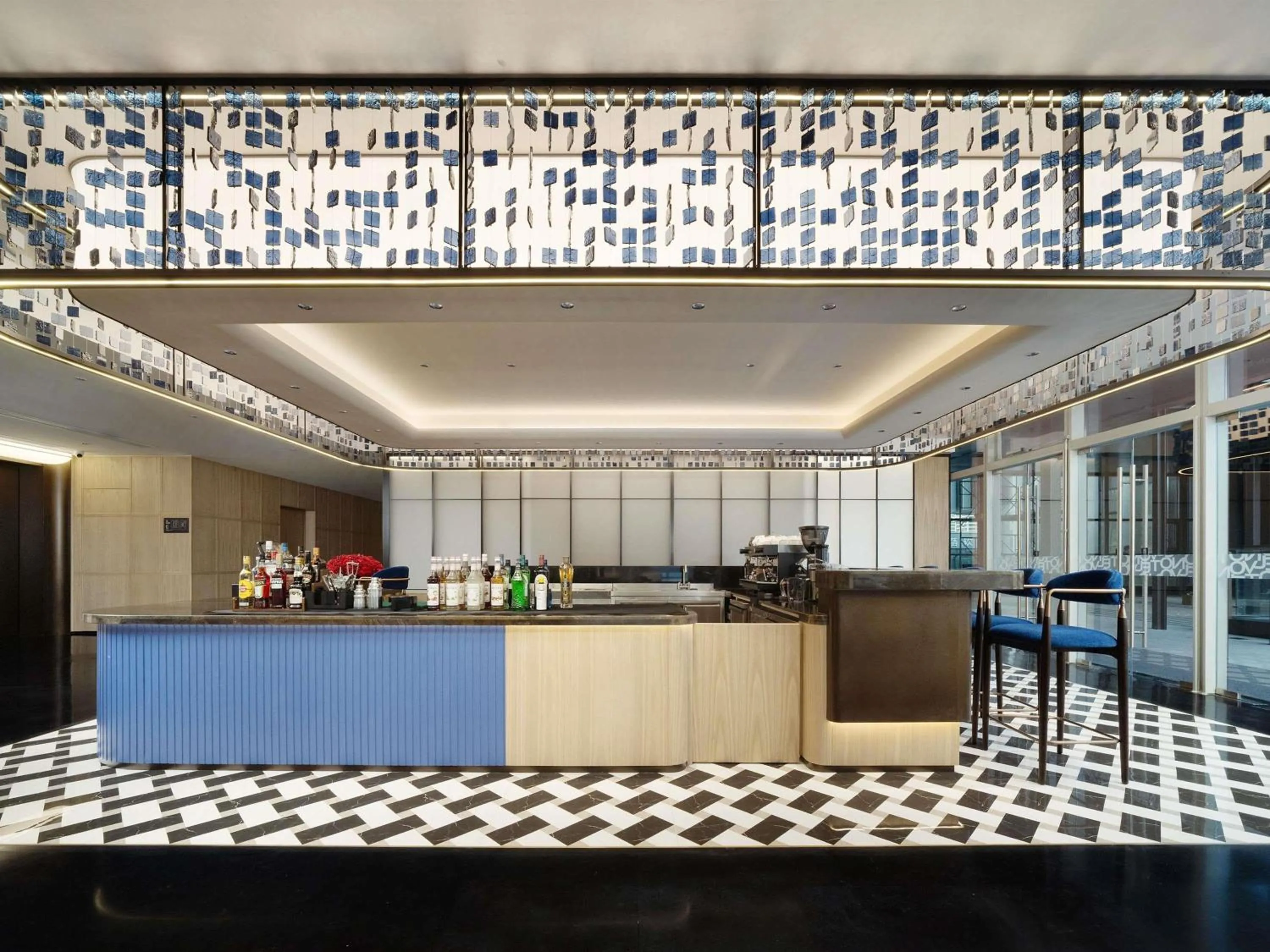 Lounge or bar in Novotel Chengdu Lige