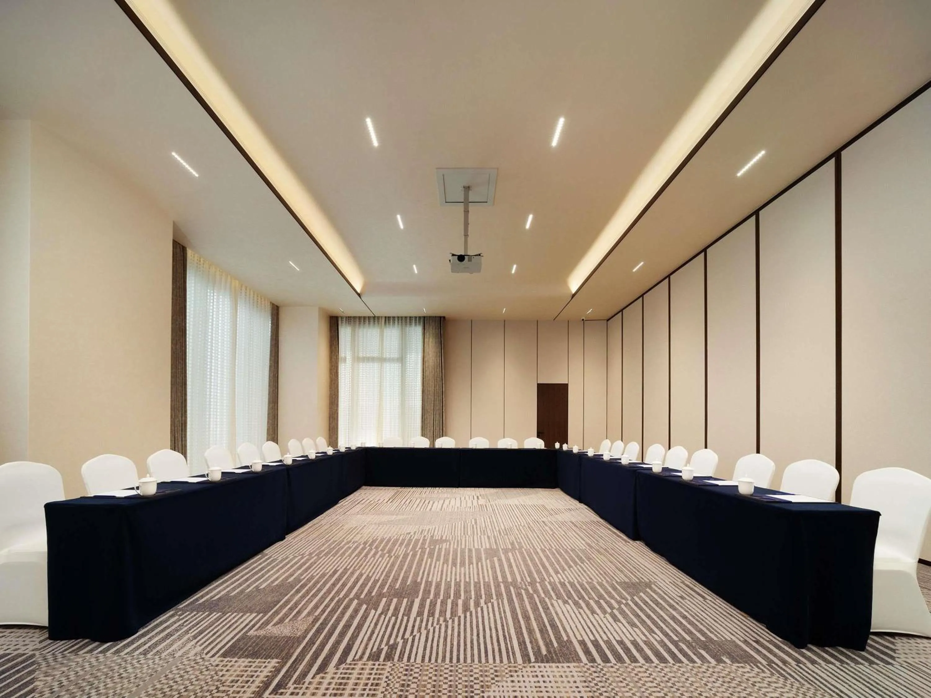 Meeting/conference room in Novotel Chengdu Lige