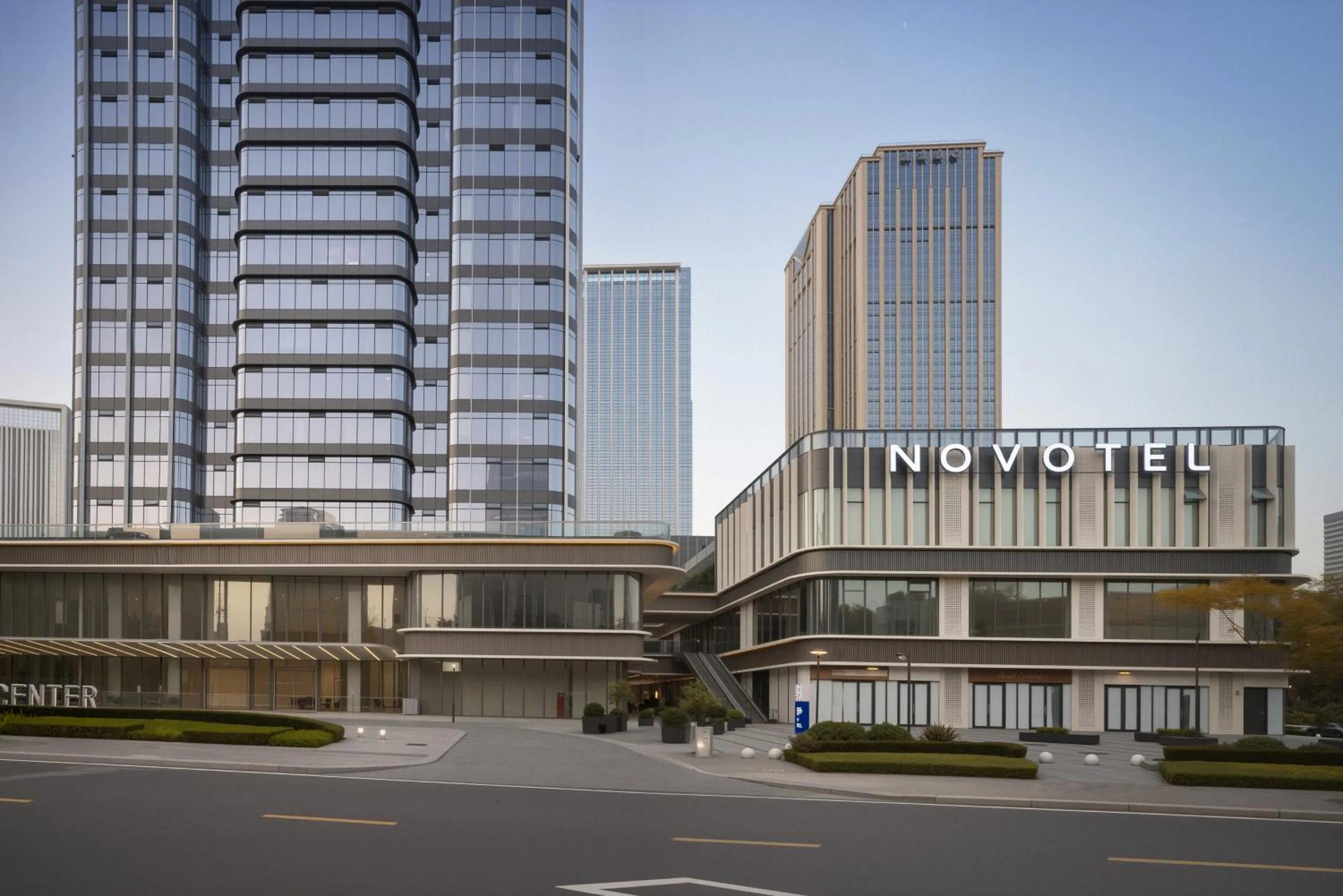 Property building in Novotel Chengdu Lige