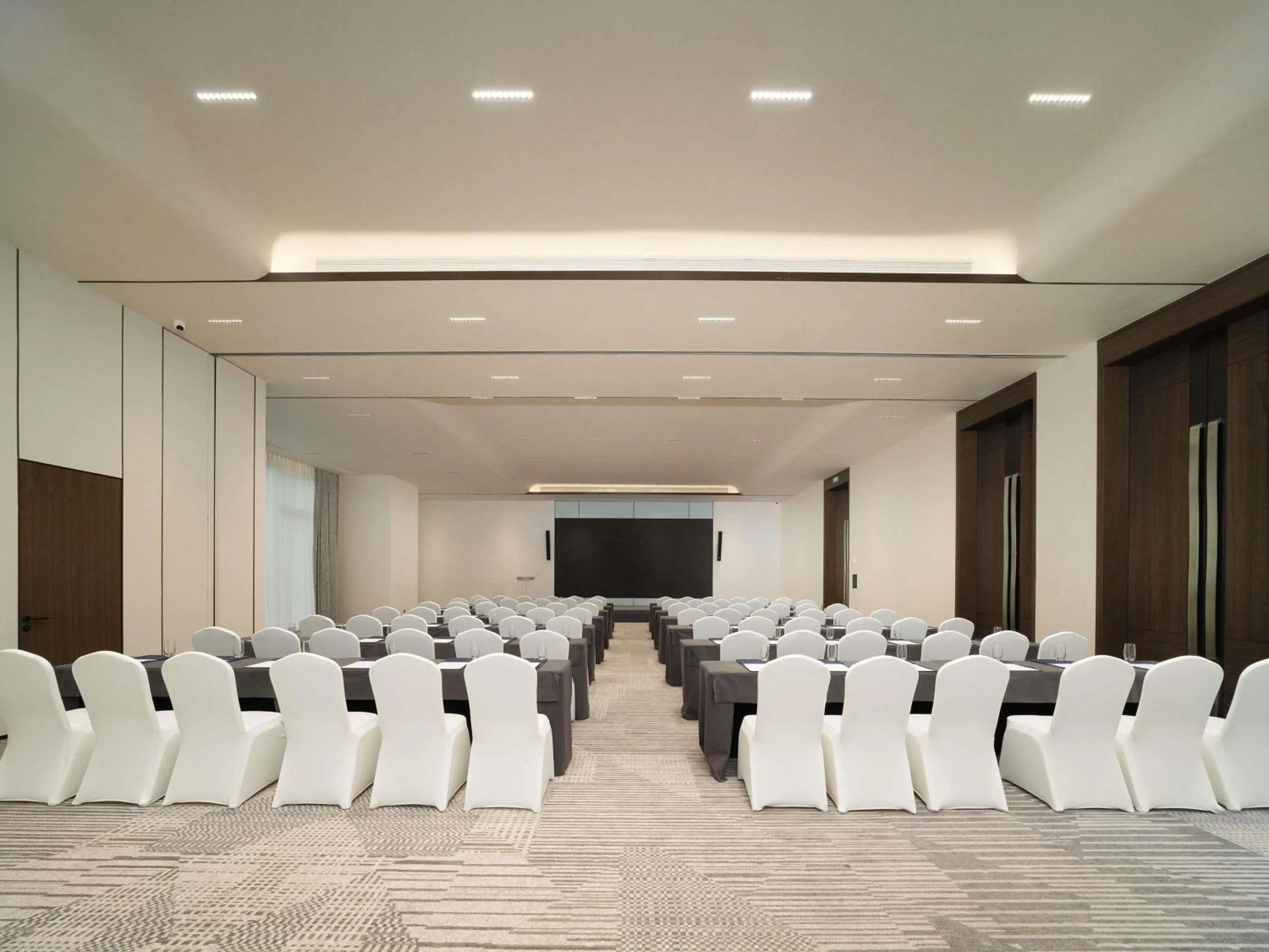 Meeting/conference room in Novotel Chengdu Lige