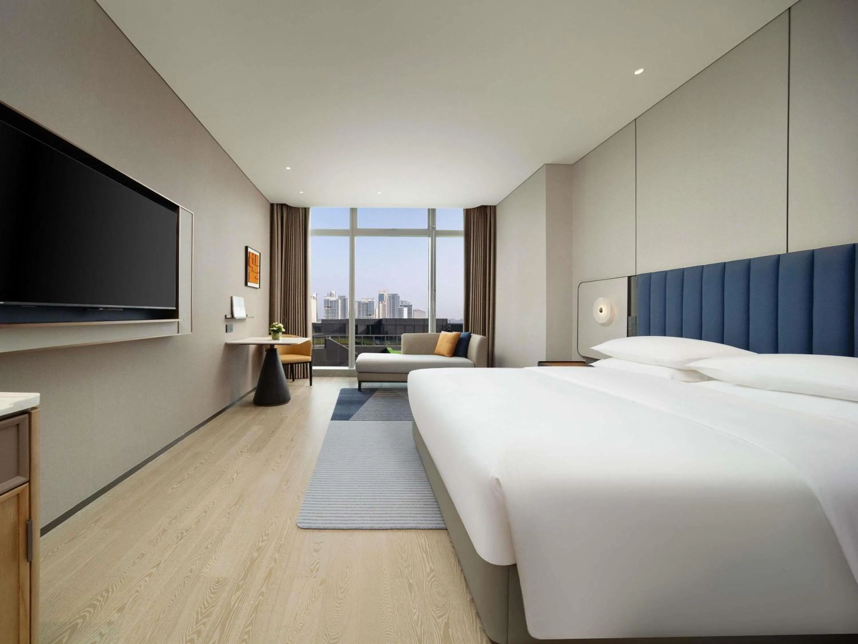 Bedroom, Bed in Novotel Chengdu Lige